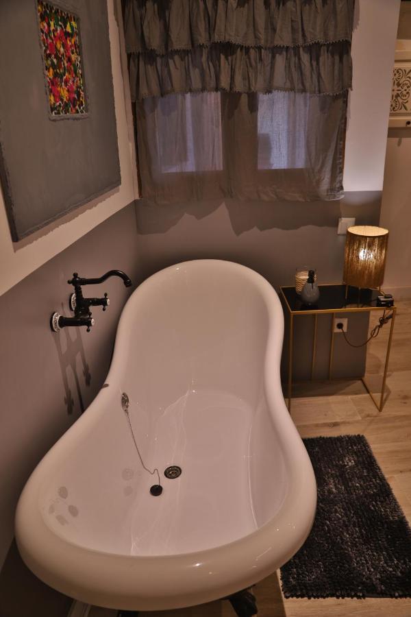 Lofts Amantes De Toledo -Loft Sagrario Apartment Exterior photo